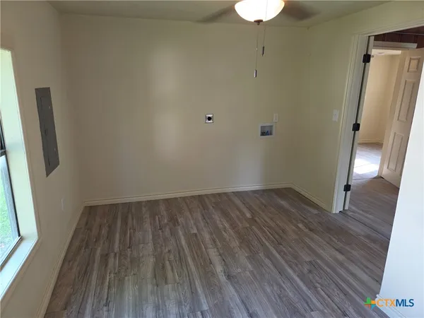 $700 | 602 East Whitson Street, Moody, TX 76557