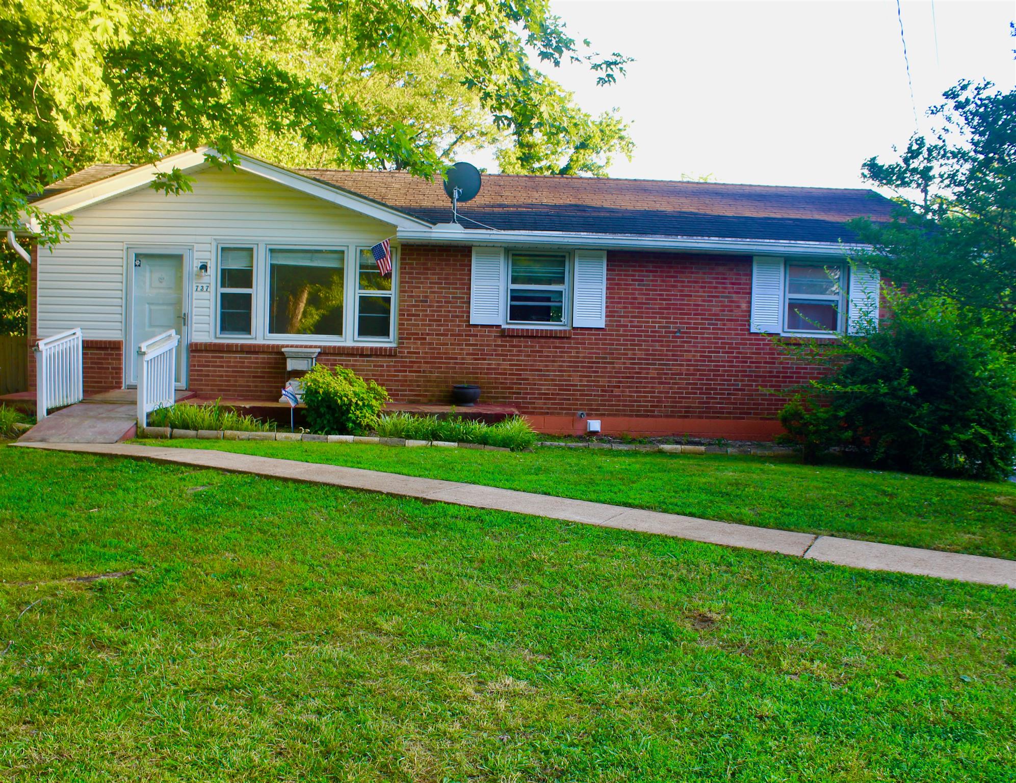 737 Reeves Road Antioch, TN 37013 - Photo 1 of 12 Gallery Image 1