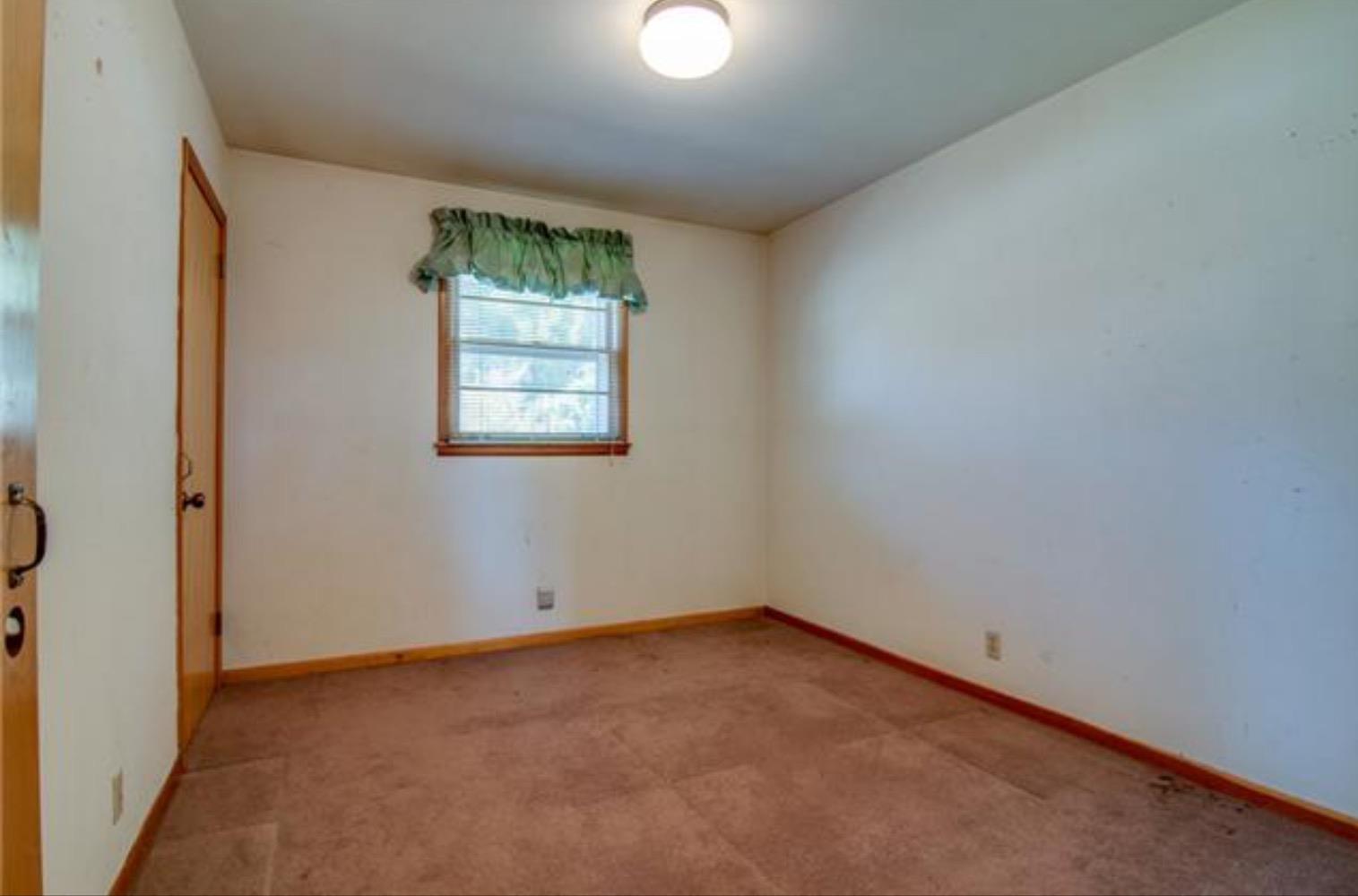 737 Reeves Road Antioch, TN 37013 - Photo 9 of 12 Gallery Image 9