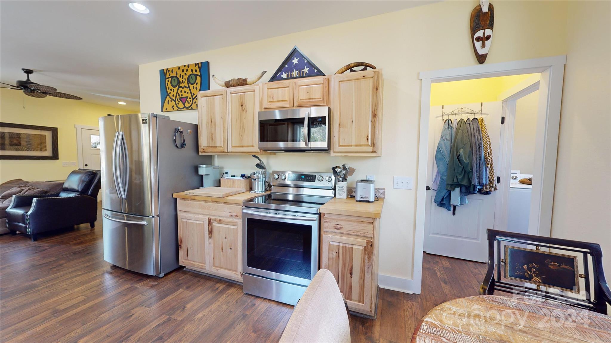 884 Dobsons Knob Loop Road Marion, NC 28752 - Photo 10 of 39 Gallery Image 10