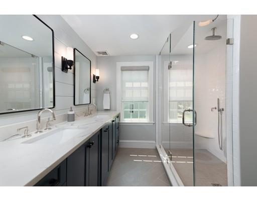 22 Pilgrim Road Wellesley, MA 02481 - Photo 15 of 19