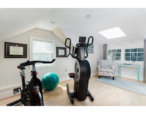 22 Pilgrim Road Wellesley, MA 02481 - Photo 19 of 19