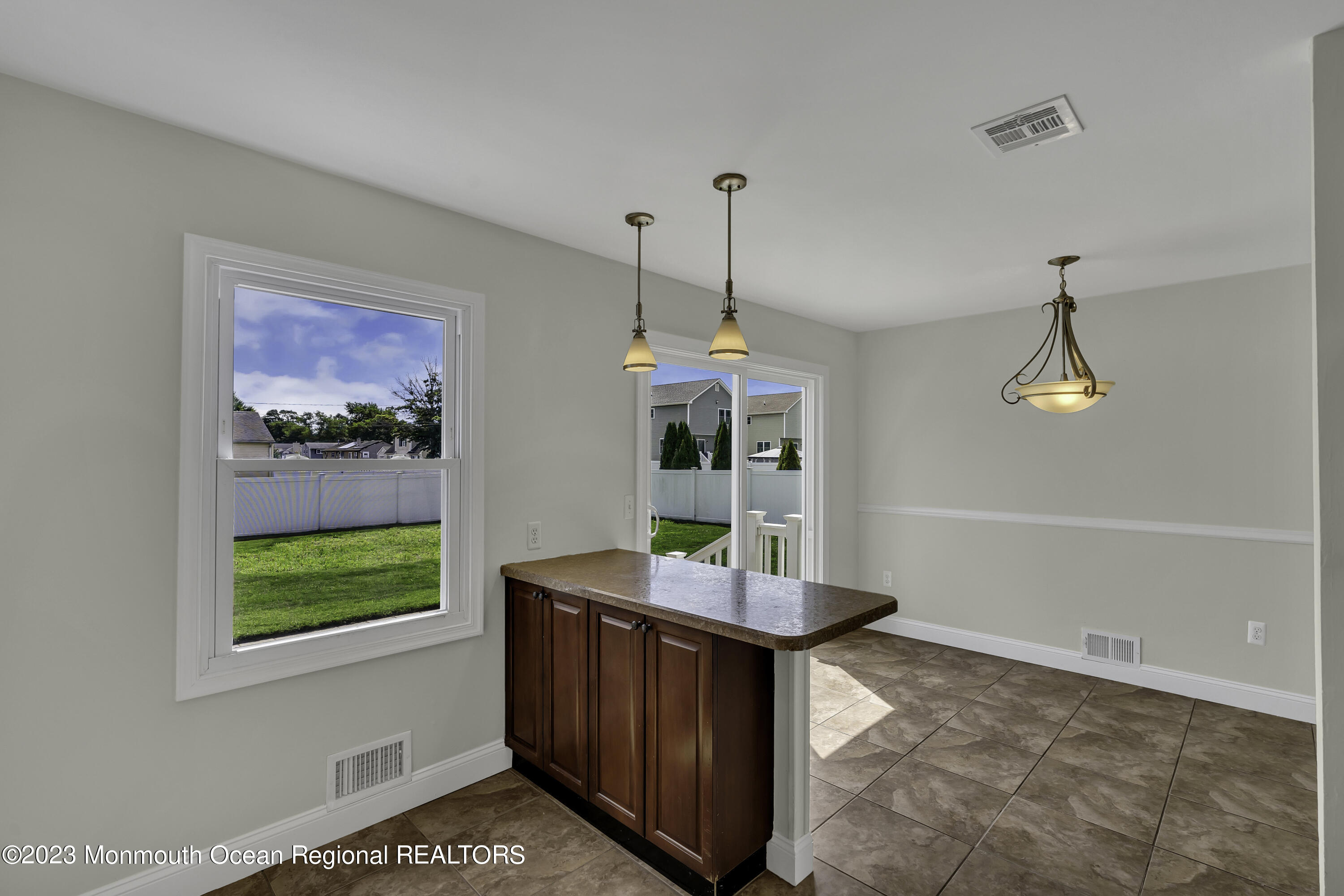 571 Martin Road Toms River, NJ 08753 - Photo 11 of 27 016_dsc00091