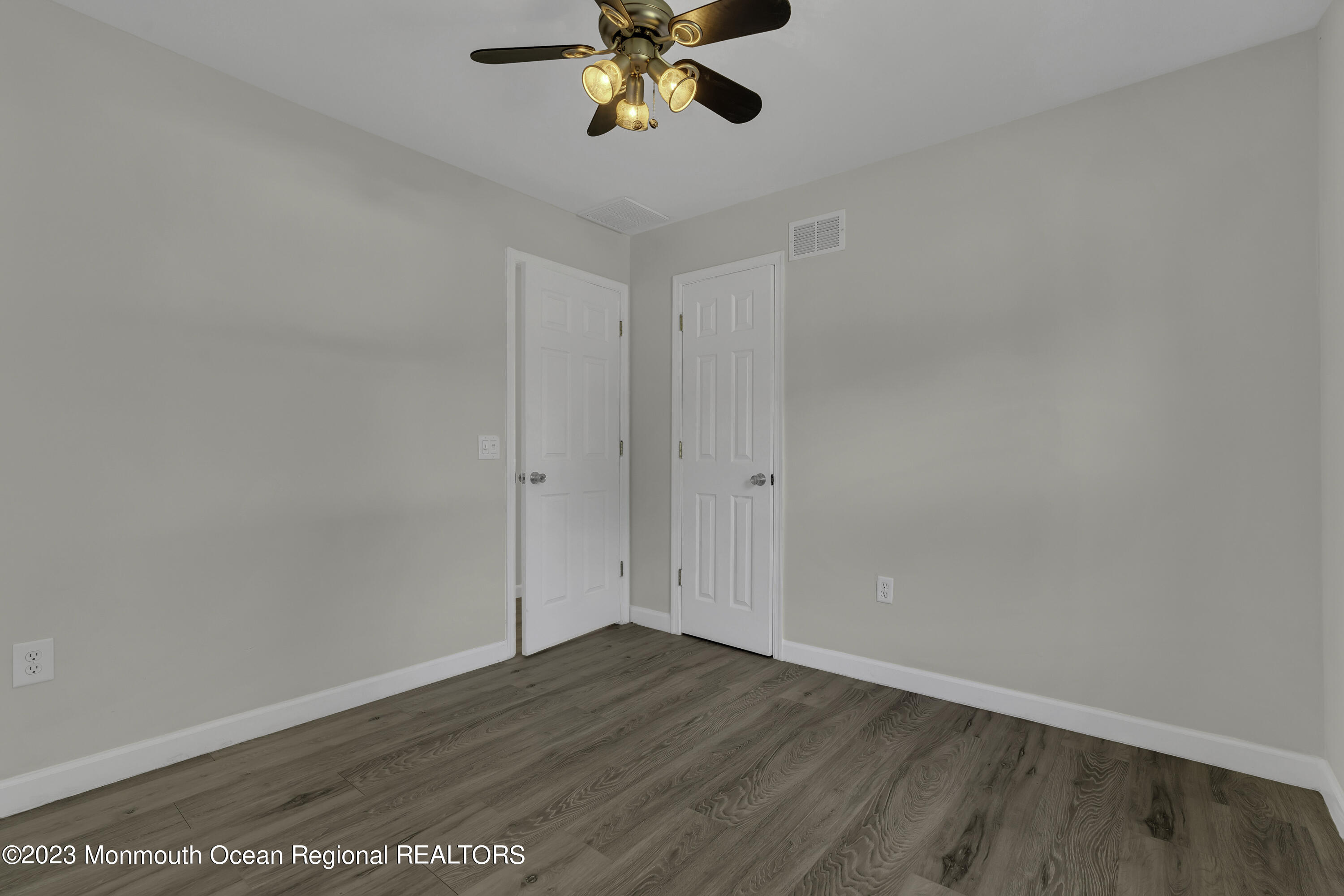 571 Martin Road Toms River, NJ 08753 - Photo 14 of 27 019_dsc00106
