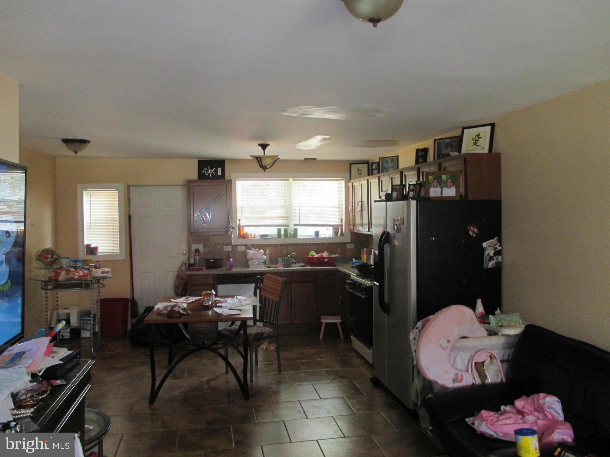 4861 Greencrest Road Baltimore, MD 21206 - Photo 3 of 3 Interior (General)