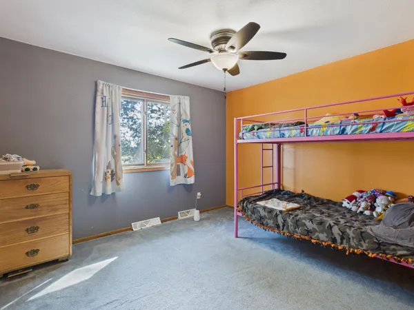 $340,000 | 40867 Forest Boulevard, North Branch, MN 55056