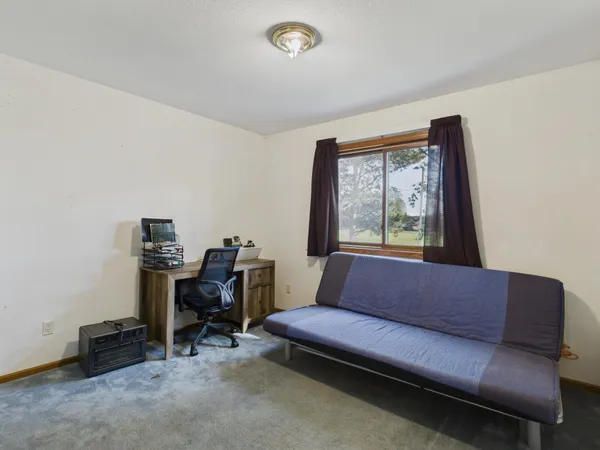 $340,000 | 40867 Forest Boulevard, North Branch, MN 55056