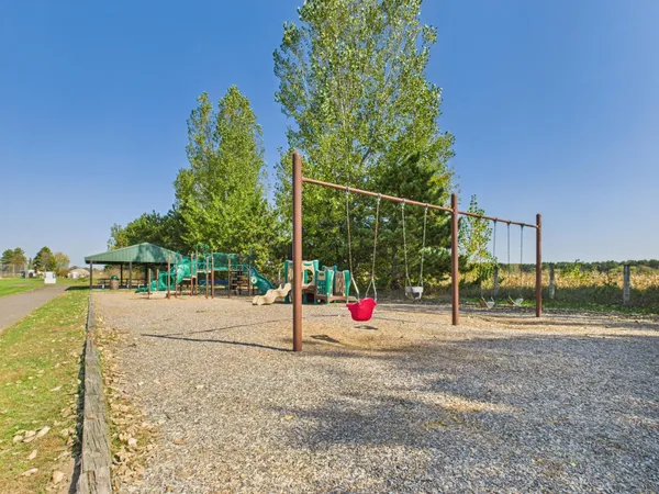 $340,000 | 40867 Forest Boulevard, North Branch, MN 55056