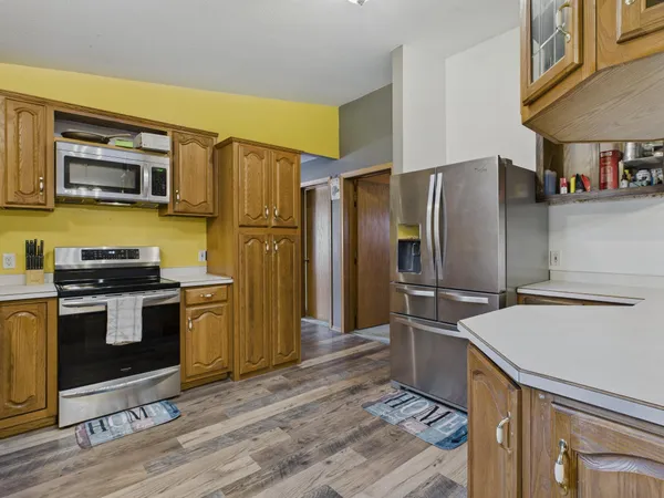 $340,000 | 40867 Forest Boulevard, North Branch, MN 55056