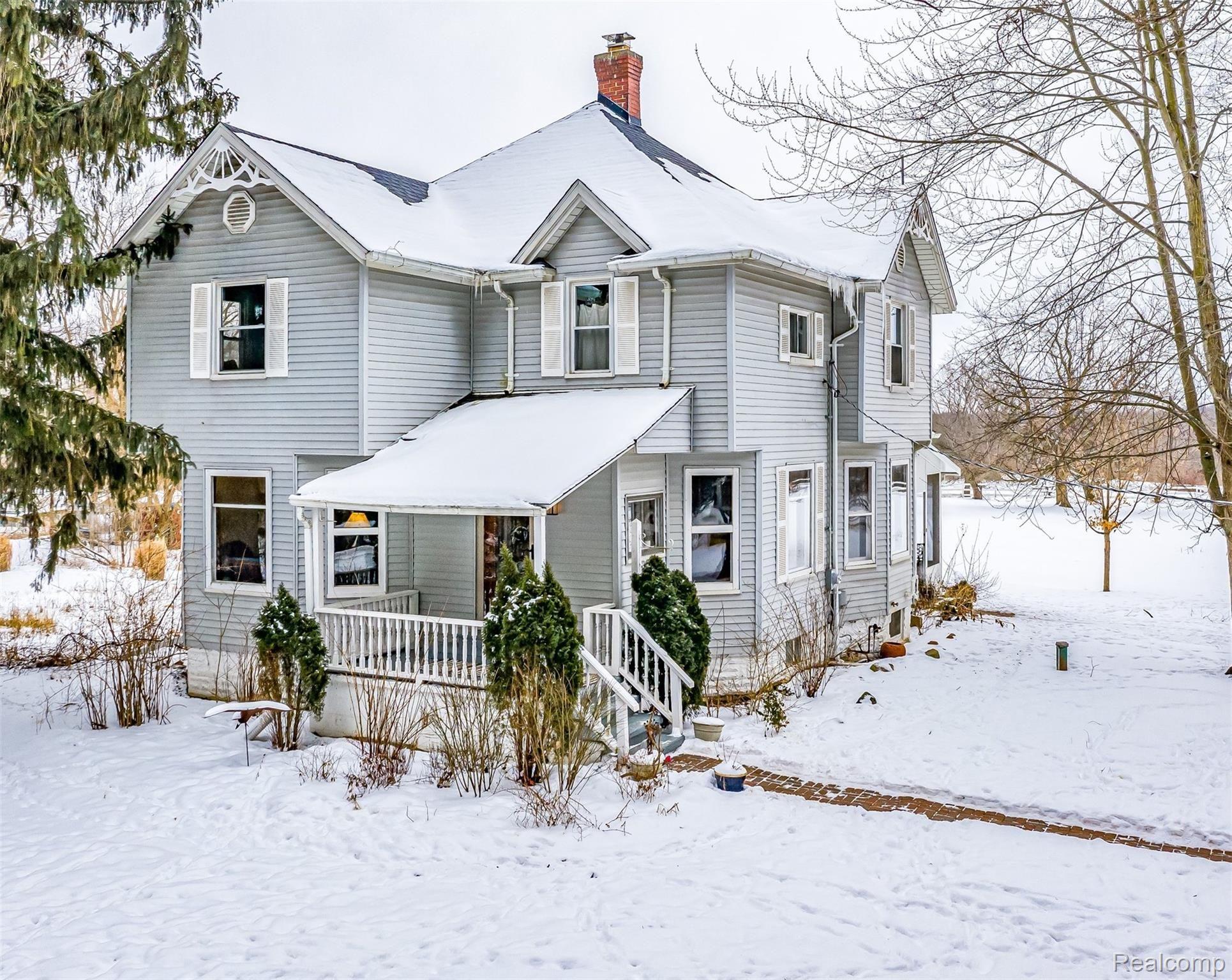 2585 Gannon Road Howell, MI 48855 - Photo 1 of 45 Drone1 (3).jpg