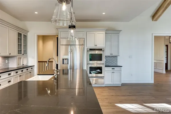 $2,733,000 | Tbb Tbb Ballas Ridge- Nottingham Ii, Des Peres, MO 63131