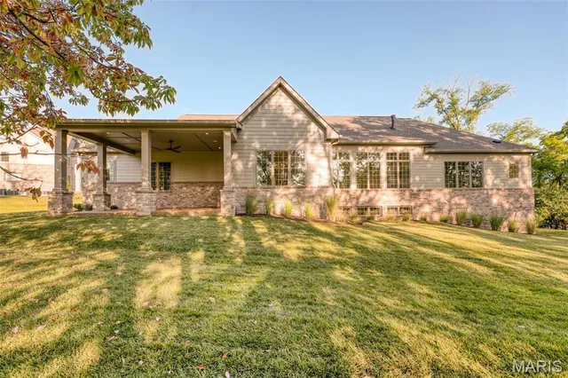 $2,733,000 | Tbb Tbb Ballas Ridge- Nottingham Ii, Des Peres, MO 63131