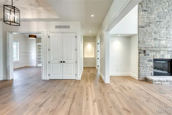 $2,733,000 | Tbb Tbb Ballas Ridge- Nottingham Ii, Des Peres, MO 63131