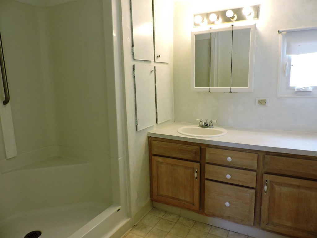 46 Madden Road, Unit 11 West Brookfield, MA 01585 - Photo 8 of 10 Gallery Image 8