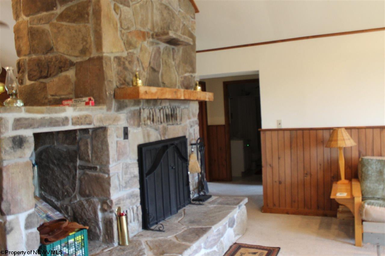407 Thunderstruck Road Dryfork, WV 26263 - Photo 9 of 30 Gallery Image 9