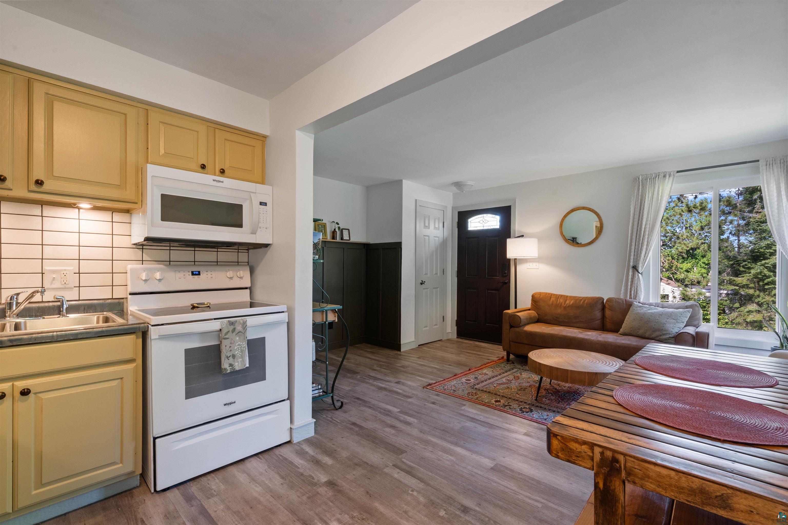 4926 Drake Road Duluth, MN 55803 - Photo 12 of 26 Gallery Image 12