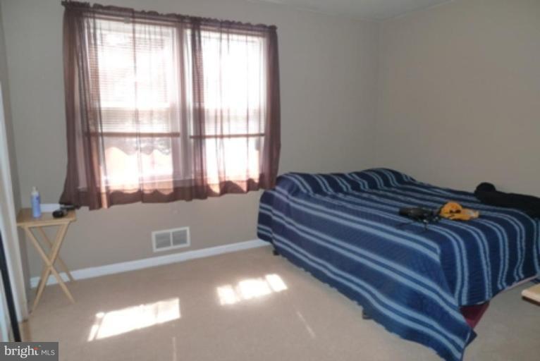 1822 Forrest Road Parkville, MD 21234 - Photo 7 of 21