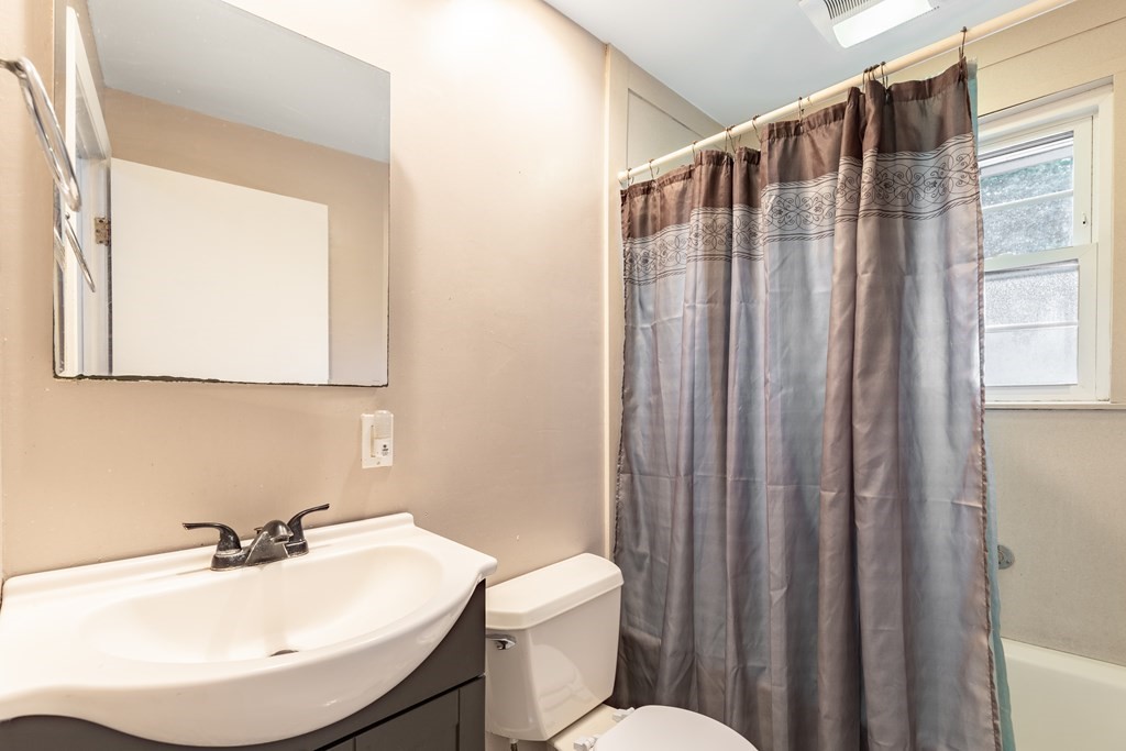 8 Dana Road Maynard, MA 01754 - Photo 17 of 36 Gallery Image 17