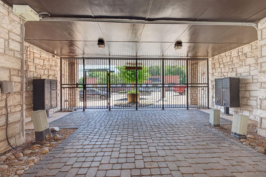 1199 Huff Road Northwest, Unit 125 Atlanta, GA 30318 - Photo 10 of 41 Gallery Image 10