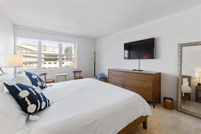 $3,500 | Miami Beach City Center, Miami Beach, FL 33139