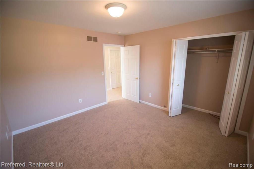 18270 West Eleven Mile Road Southfield, MI 48076 - Photo 32 of 52