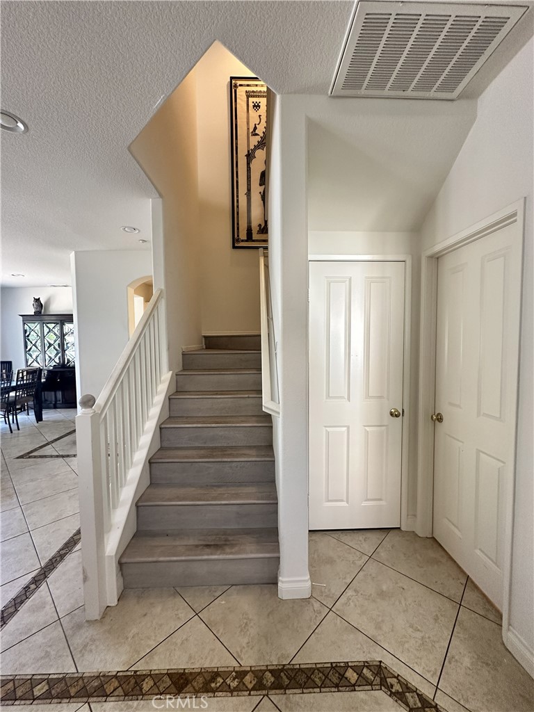 103 Sienna Ridge Mission Viejo, CA 92692 - Photo 5 of 17