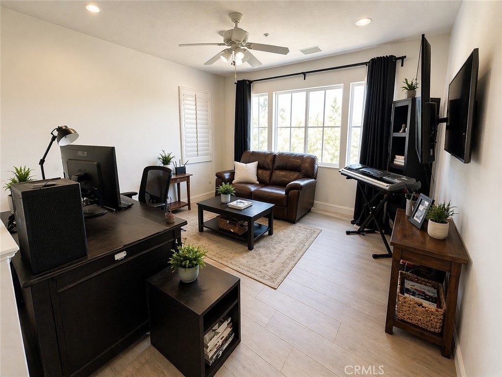 103 Sienna Ridge Mission Viejo, CA 92692 - Photo 7 of 17 virtually staged