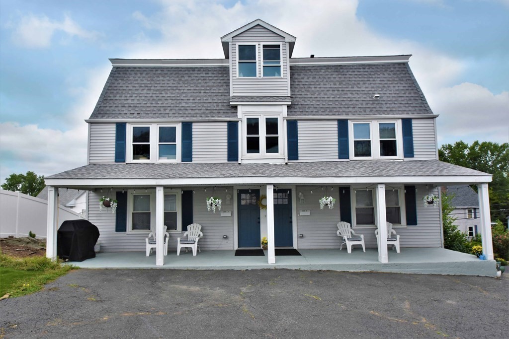 17 R Highland Street, Unit 2 Woburn, MA 01801 - Photo 1 of 37 Gallery Image 1