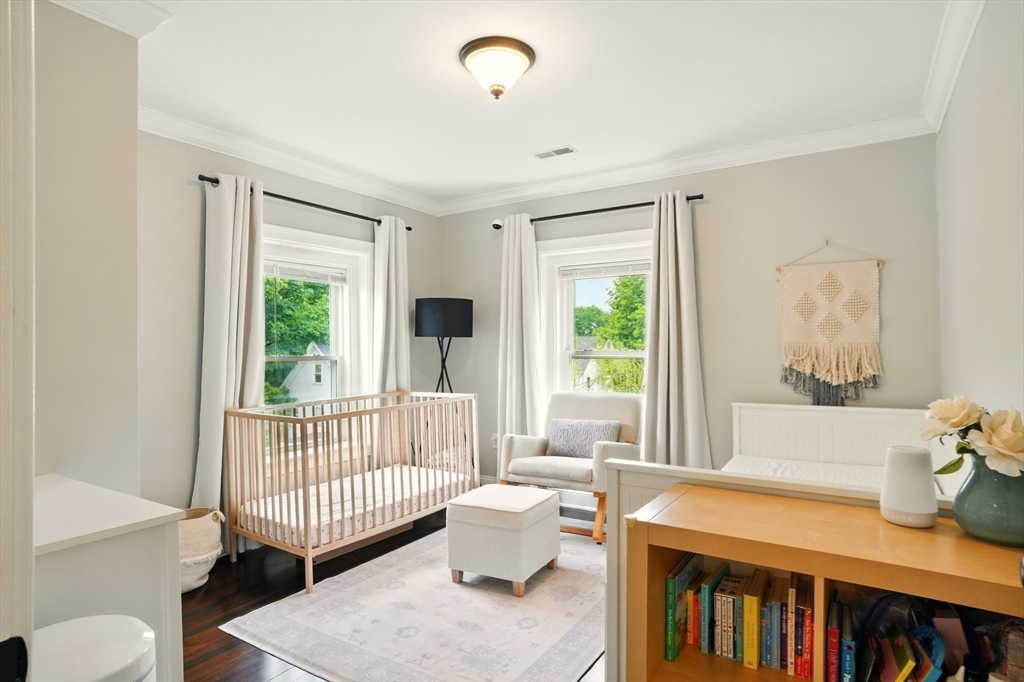 17 R Highland Street, Unit 2 Woburn, MA 01801 - Photo 15 of 37 Gallery Image 15