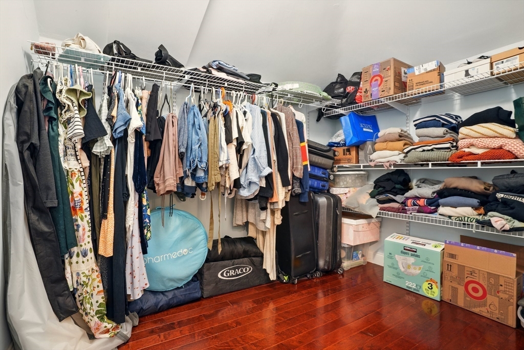 17 R Highland Street, Unit 2 Woburn, MA 01801 - Photo 34 of 37 Gallery Image 34