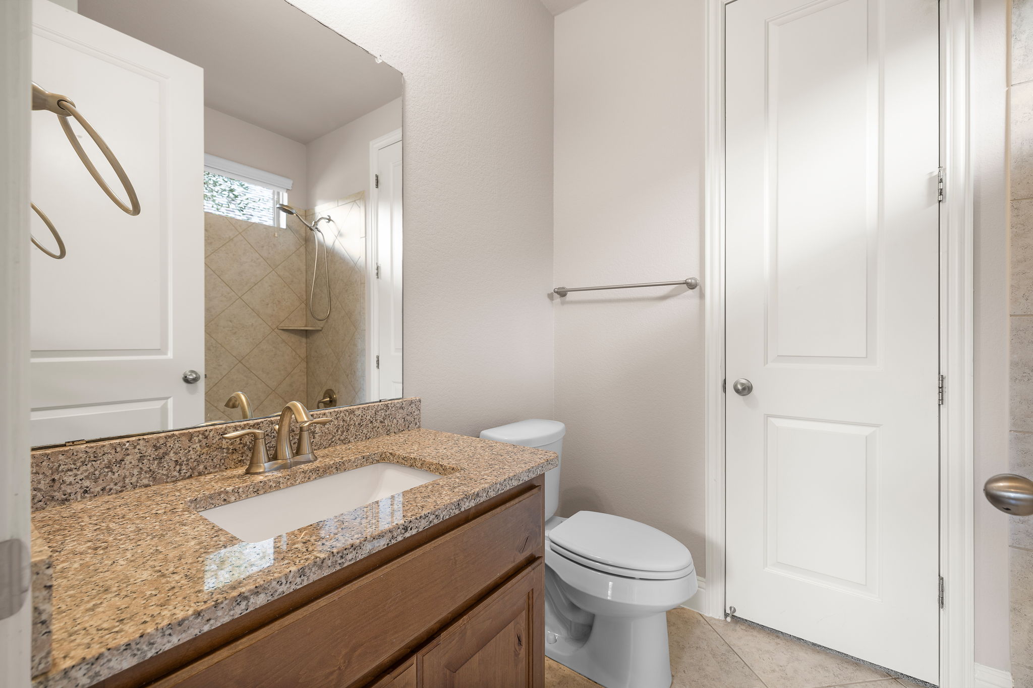 228 Lake Rim Circle Georgetown, TX 78633 - Photo 27 of 40 Gallery Image 27