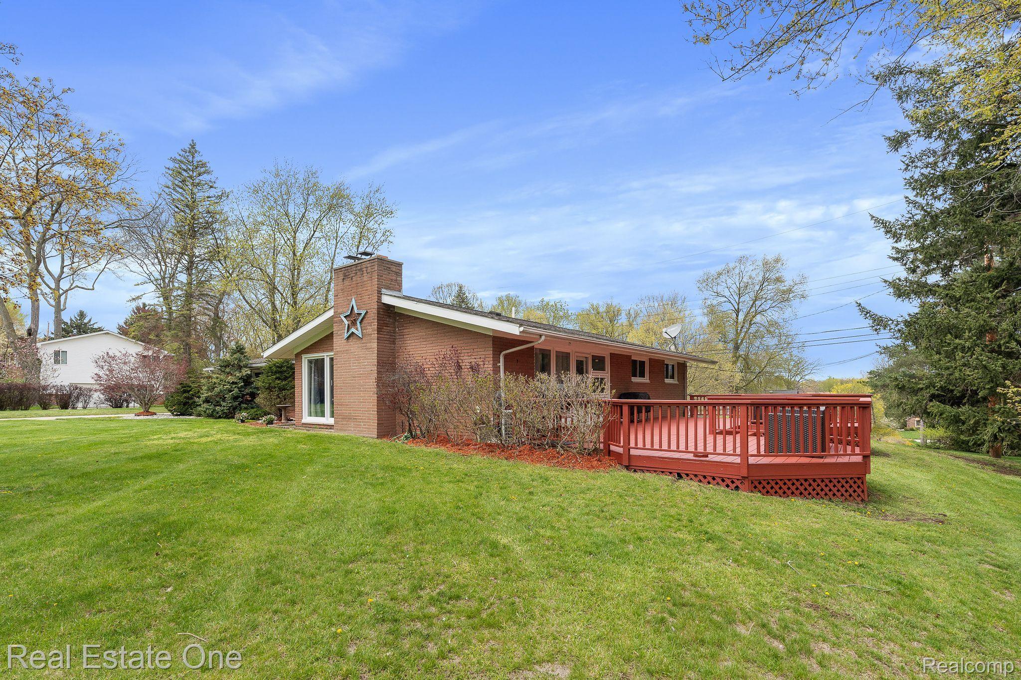 1124 Stellma Lane Rochester, MI 48309 - Photo 42 of 44 Gallery Image 42