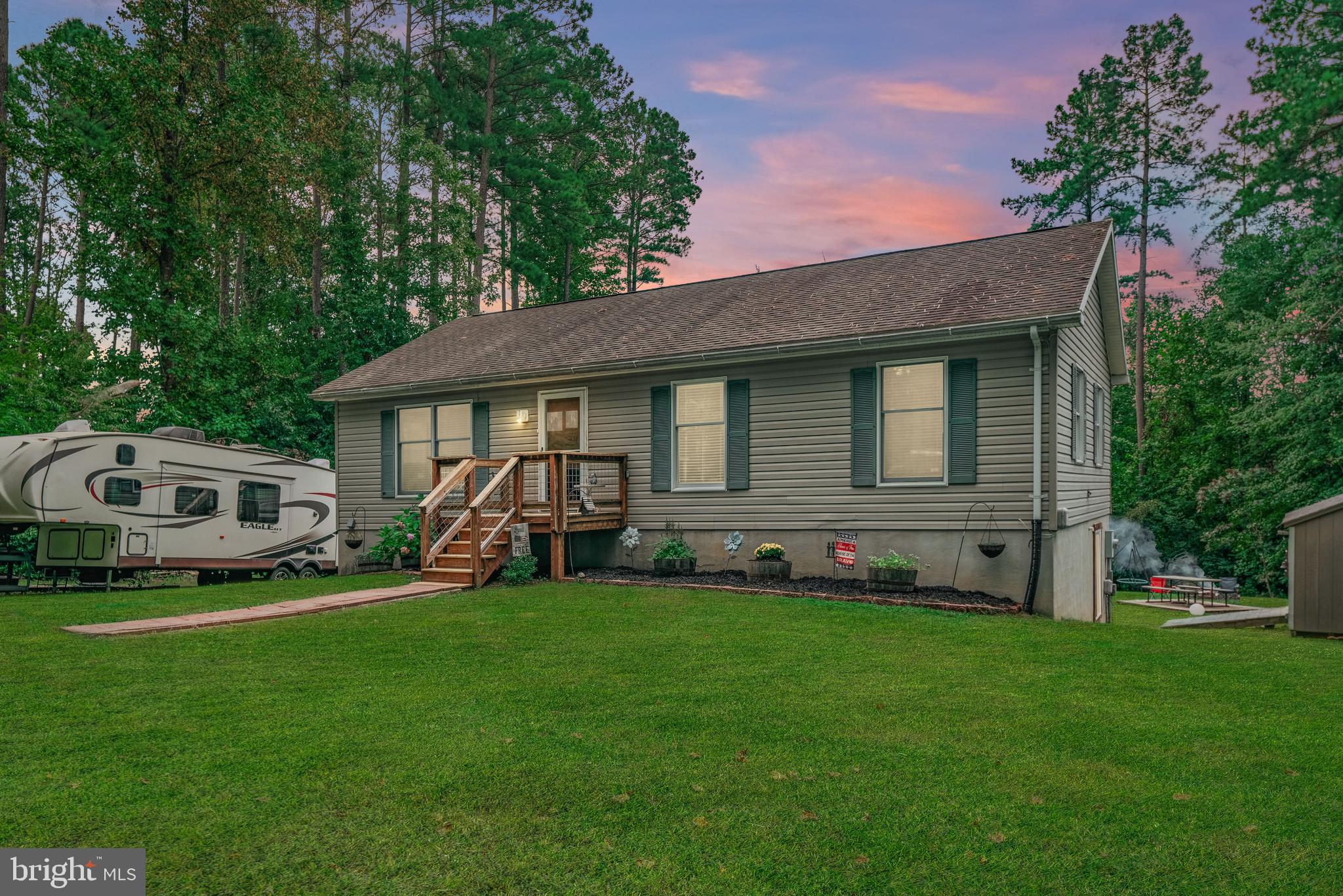 18016 Waterloo Road Amissville, VA 20106 - Photo 1 of 34 Gallery Image 1
