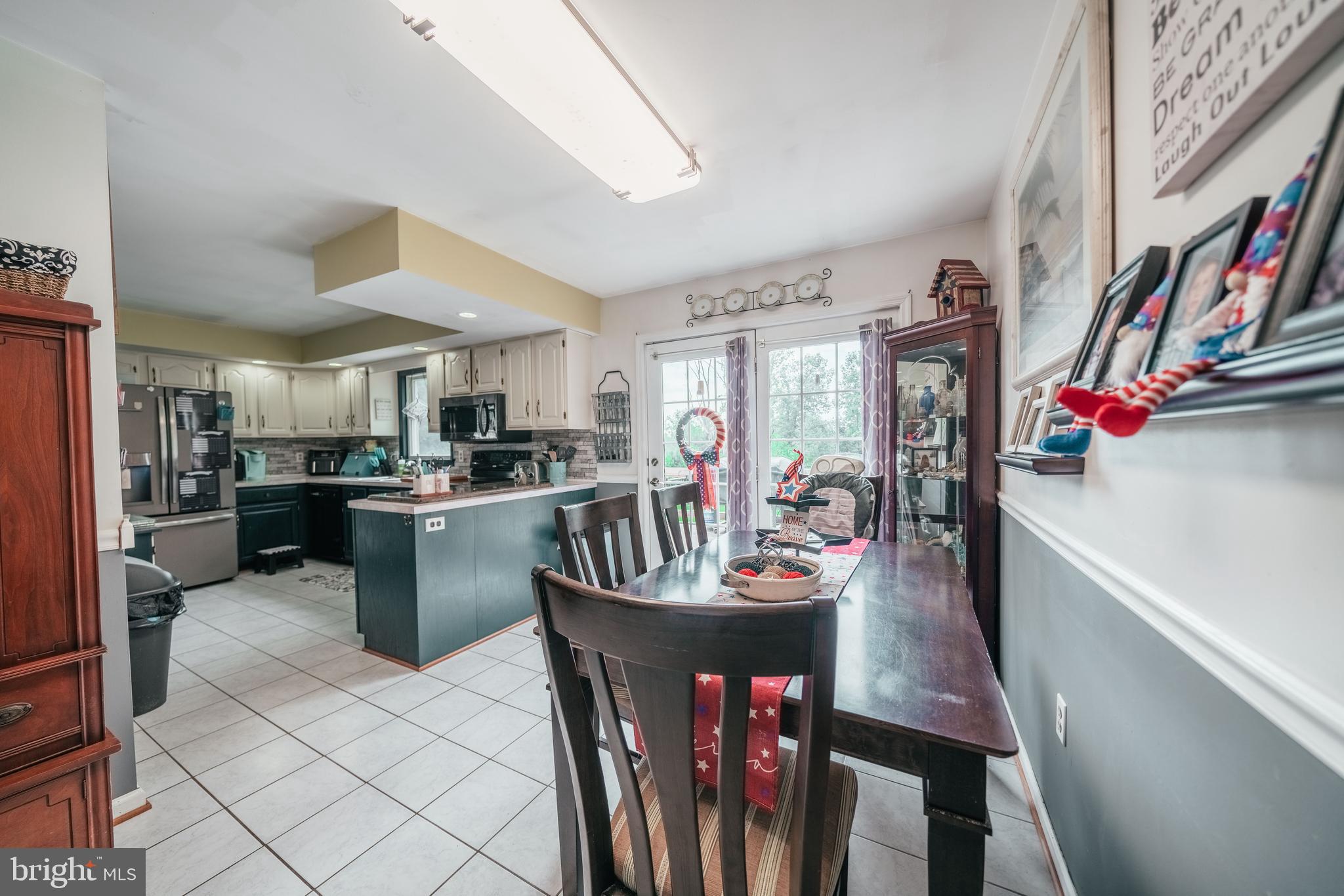 18016 Waterloo Road Amissville, VA 20106 - Photo 12 of 34 Kitchen / Dining