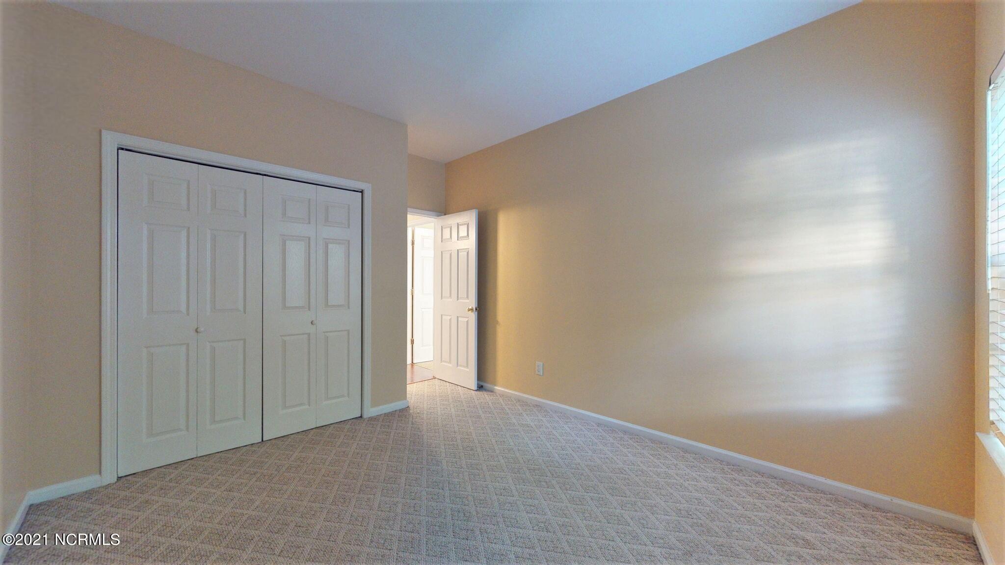 215 Olde Well Loop Road Wilmington, NC 28411 - Photo 19 of 26 2