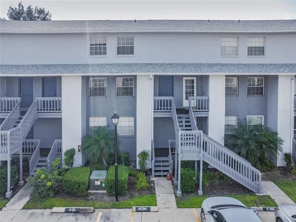 $315,000 | 4907 West McElroy Avenue, Unit H209, Tampa, FL 33611