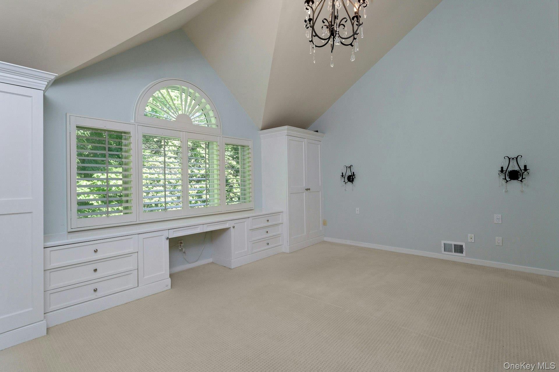 102 Boulder Ridge Road Scarsdale, NY 10583 - Photo 10 of 32