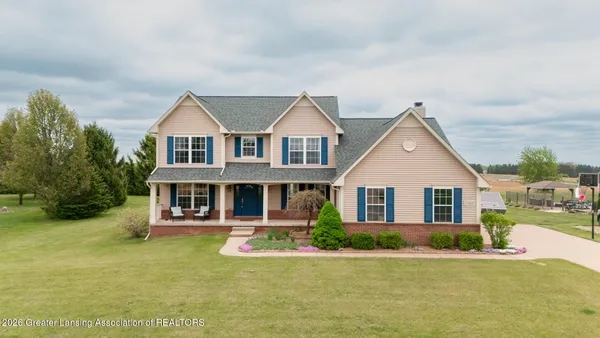 $475,000 | 11217 Sand Hill Drive, Grass Lake, MI 49240