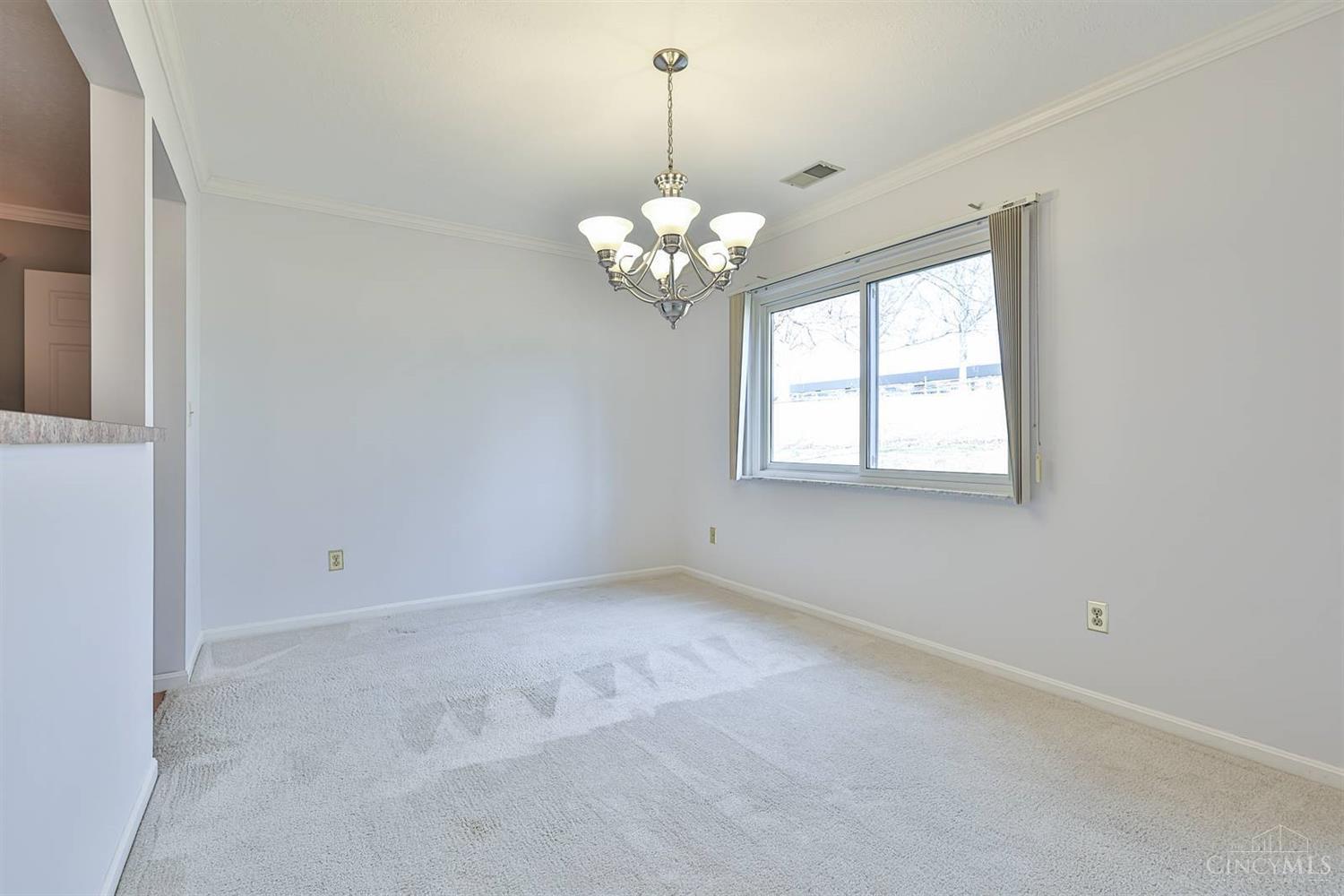 5654 Bridgetown Road, Unit 25 Cincinnati, OH 45248 - Photo 9 of 35 Gallery Image 9