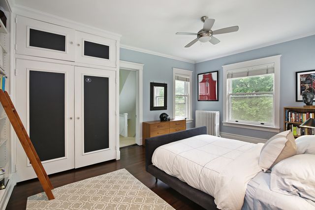 $1,377,777 | 824 Sheridan Road, Glencoe, IL 60022