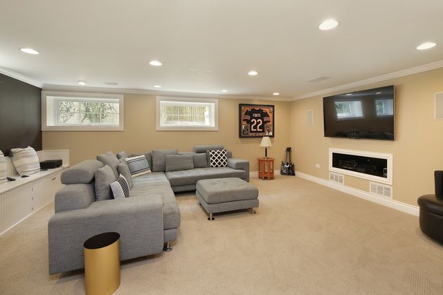 $1,377,777 | 824 Sheridan Road, Glencoe, IL 60022