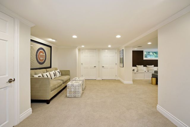 $1,377,777 | 824 Sheridan Road, Glencoe, IL 60022