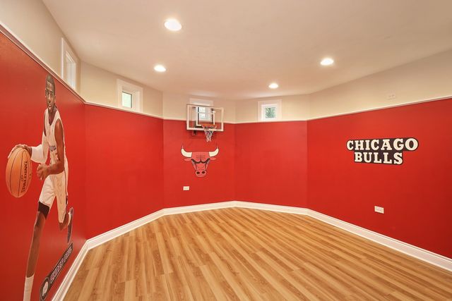 $1,377,777 | 824 Sheridan Road, Glencoe, IL 60022