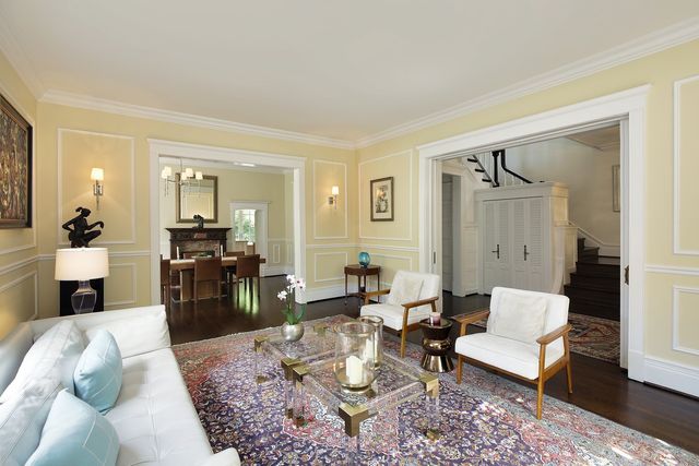 $1,377,777 | 824 Sheridan Road, Glencoe, IL 60022