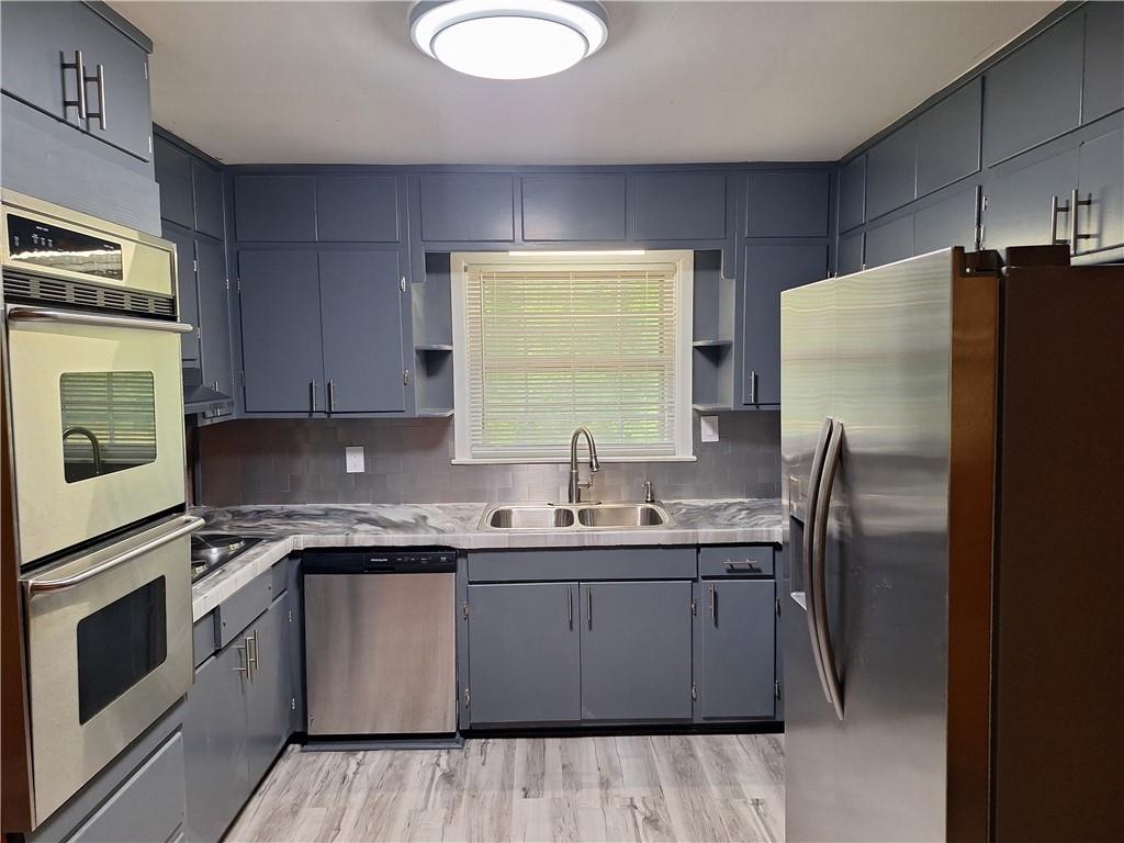4609 Hopewell Road Atlanta, GA 30337 - Photo 10 of 25