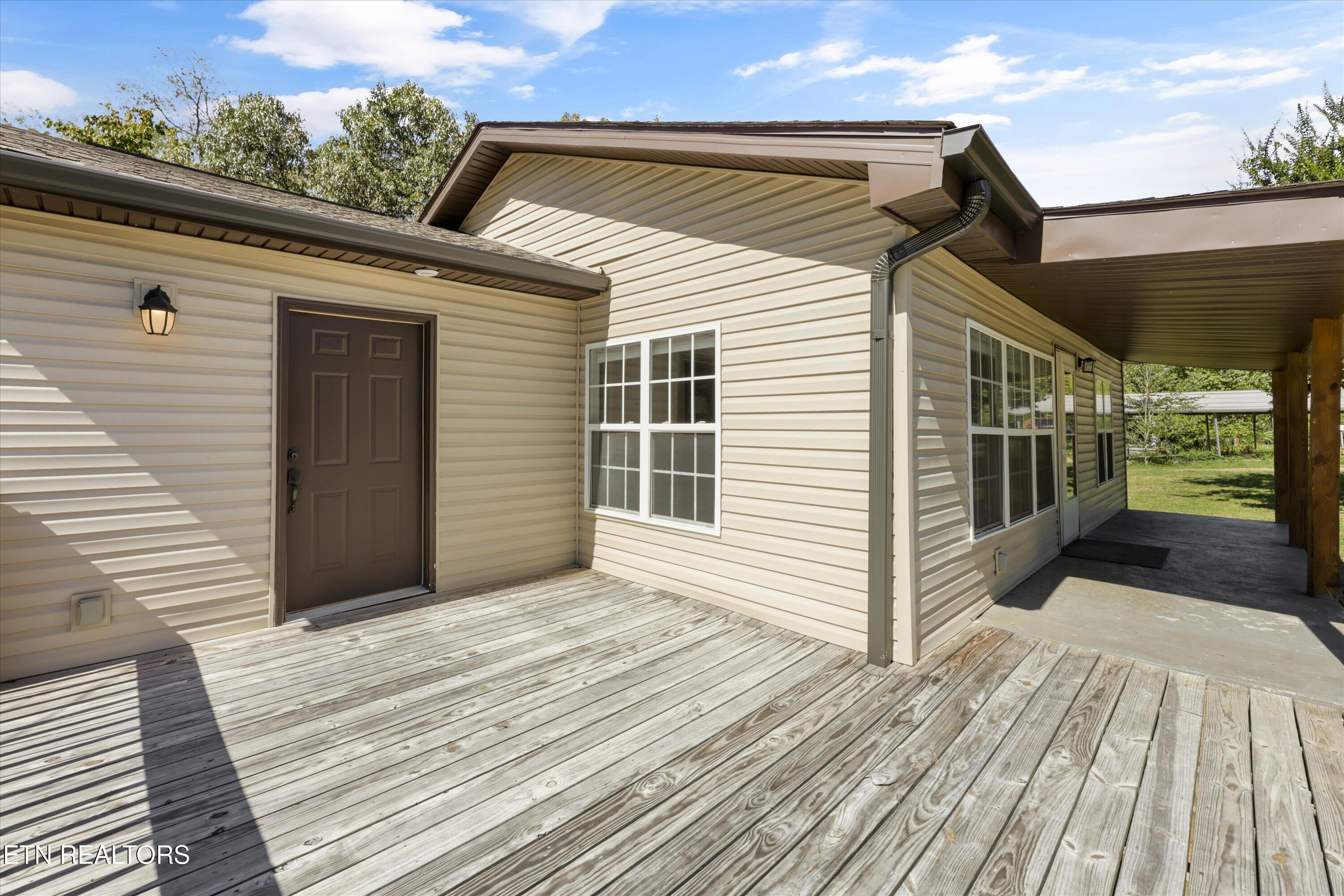 109 Cedar Ridge Road Knoxville, TN 37924 - Photo 21 of 26 Deck