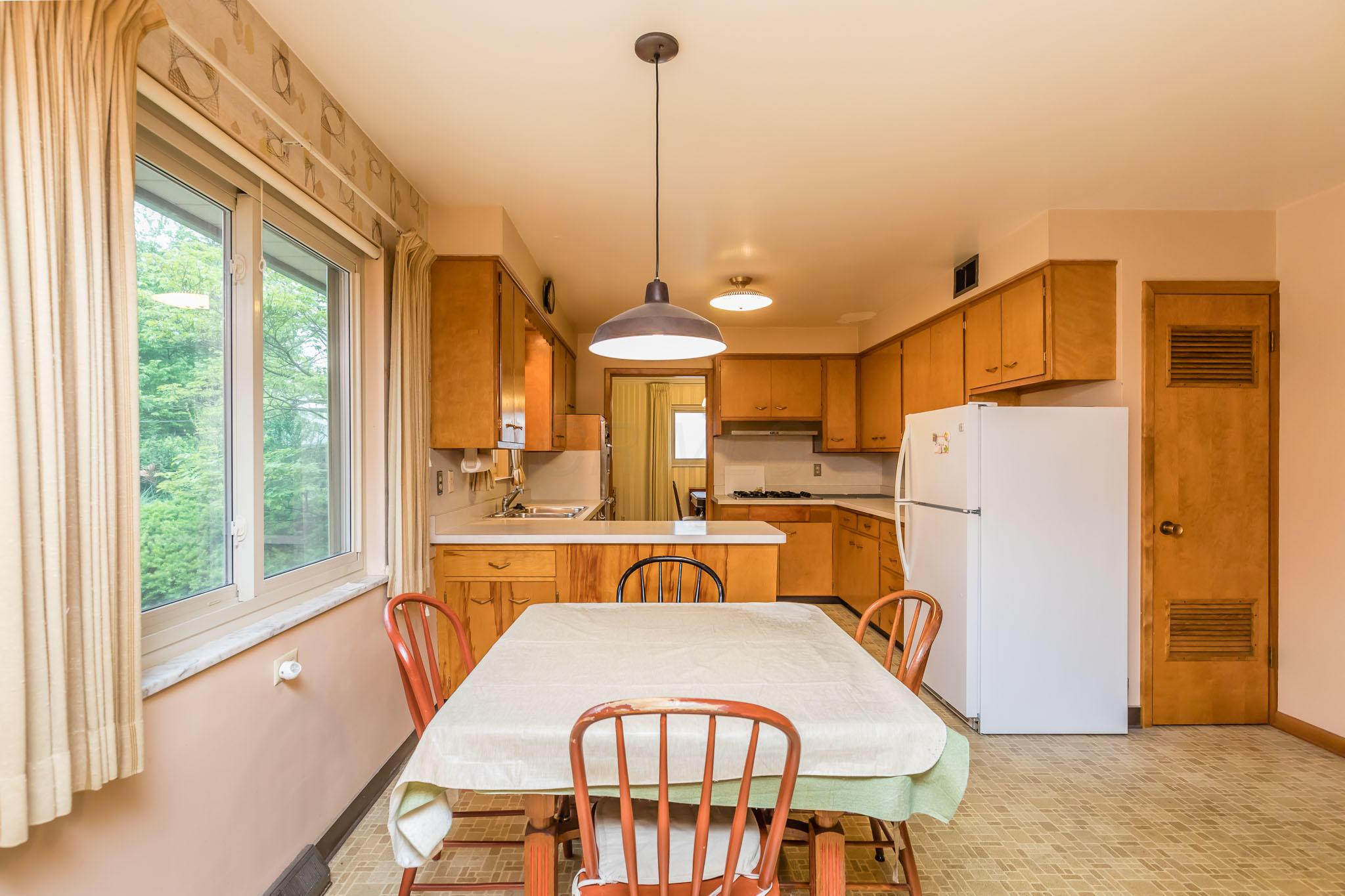 1211 Haddon Road Columbus, OH 43209 - Photo 17 of 49 Gallery Image 17