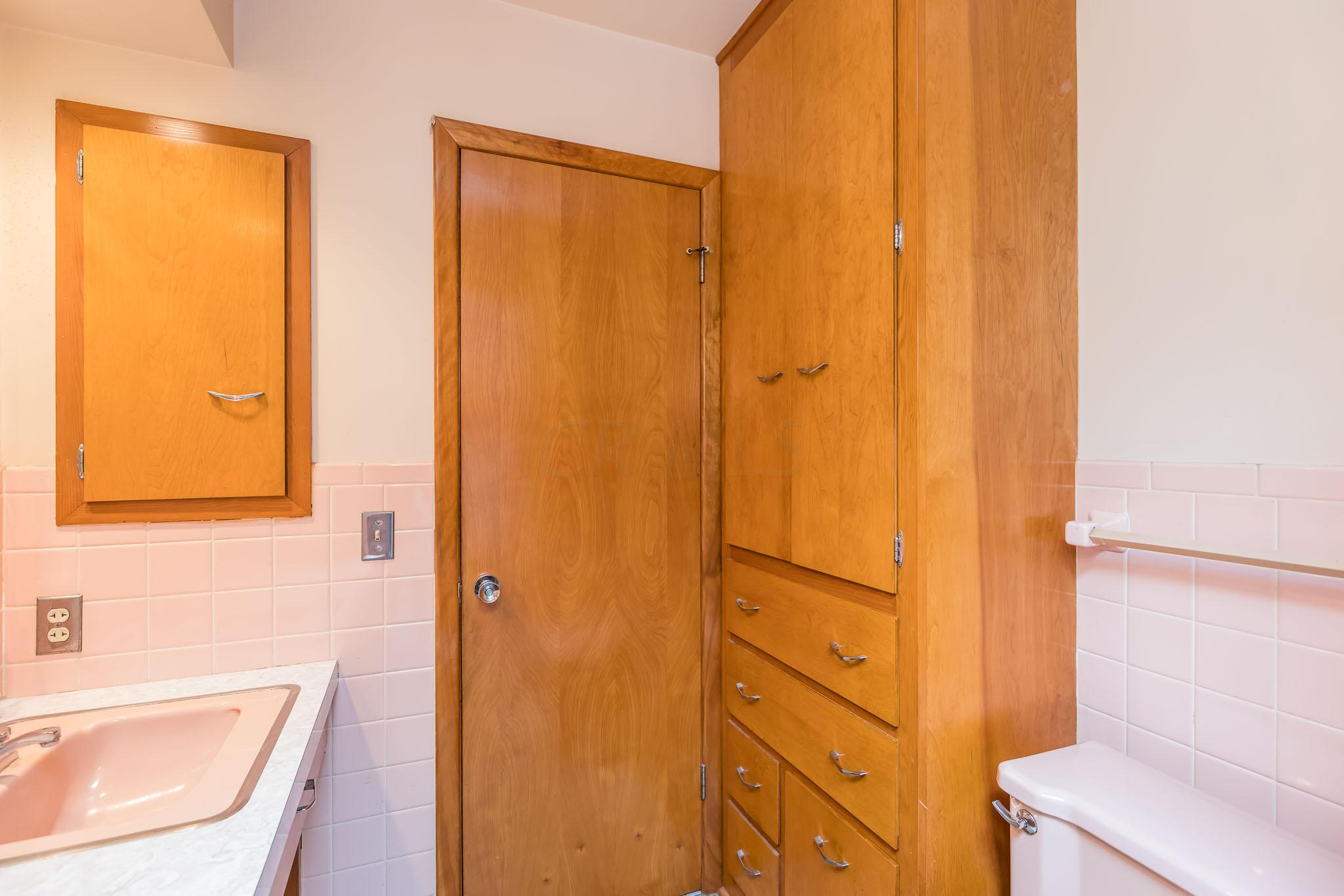 1211 Haddon Road Columbus, OH 43209 - Photo 21 of 49 Gallery Image 21