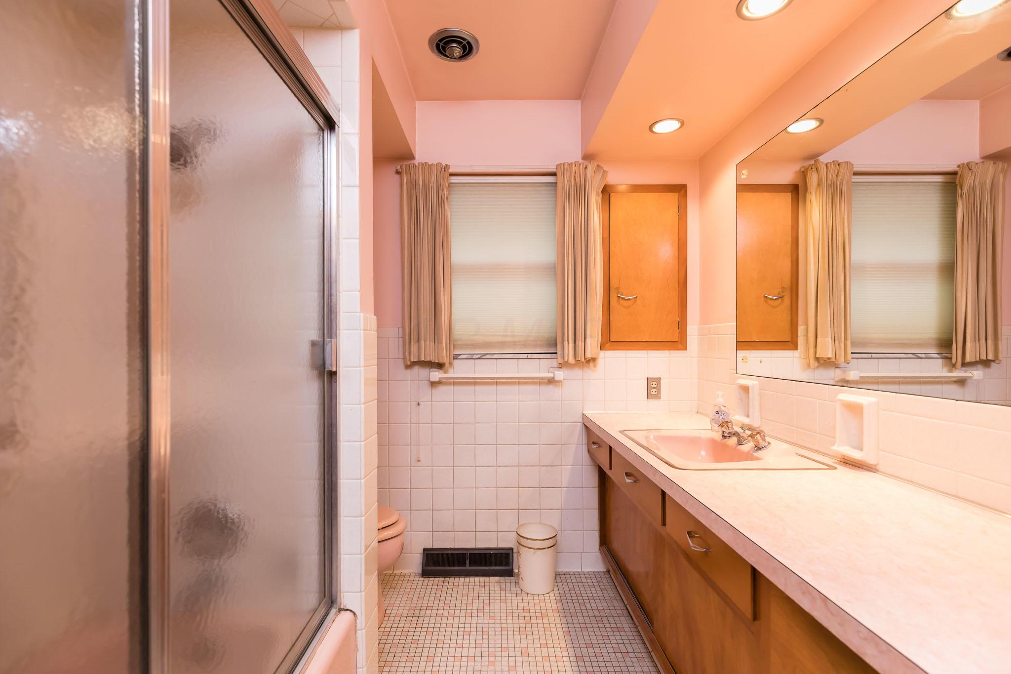 1211 Haddon Road Columbus, OH 43209 - Photo 27 of 49 Gallery Image 27