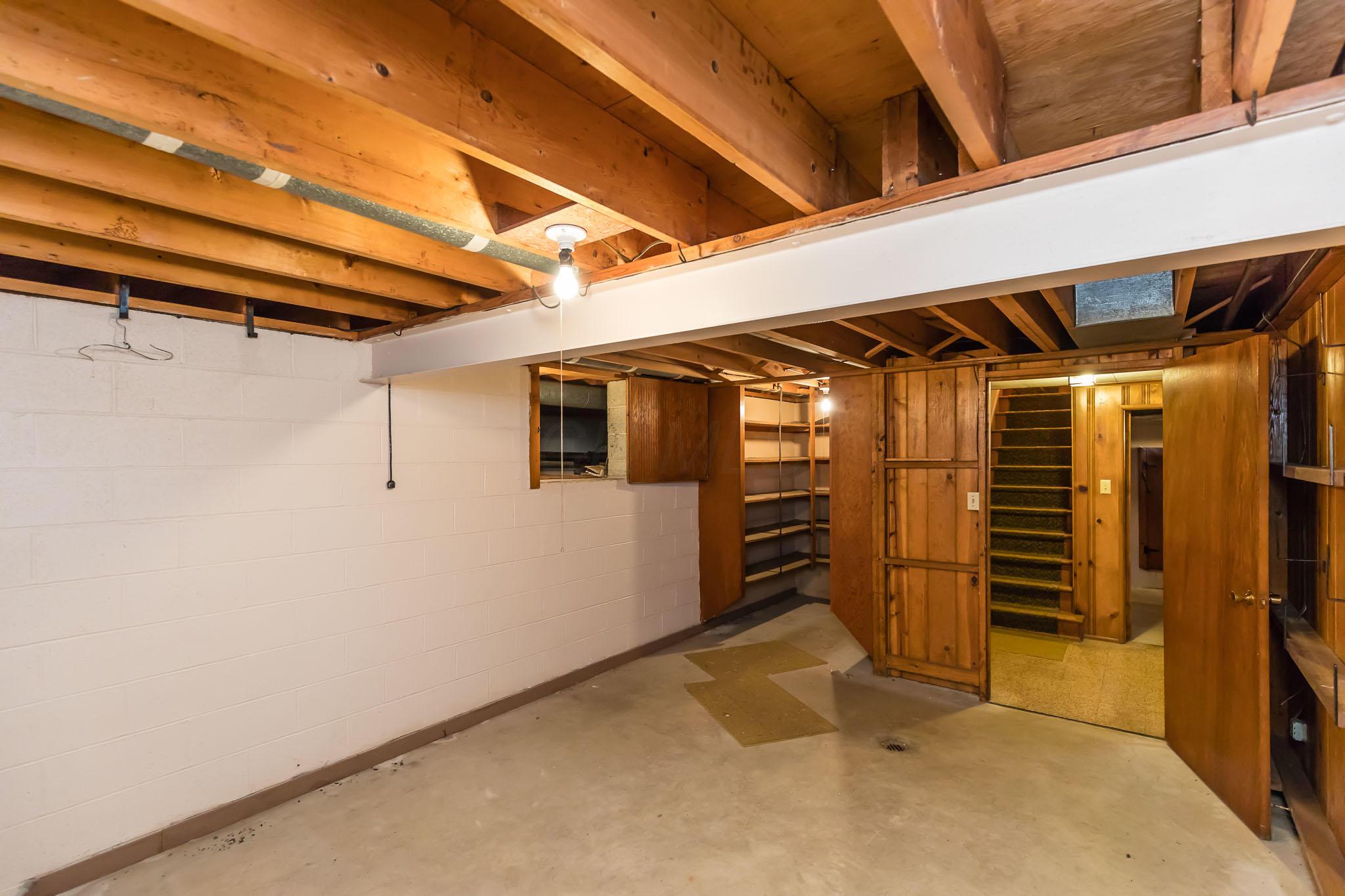 1211 Haddon Road Columbus, OH 43209 - Photo 35 of 49 Gallery Image 35